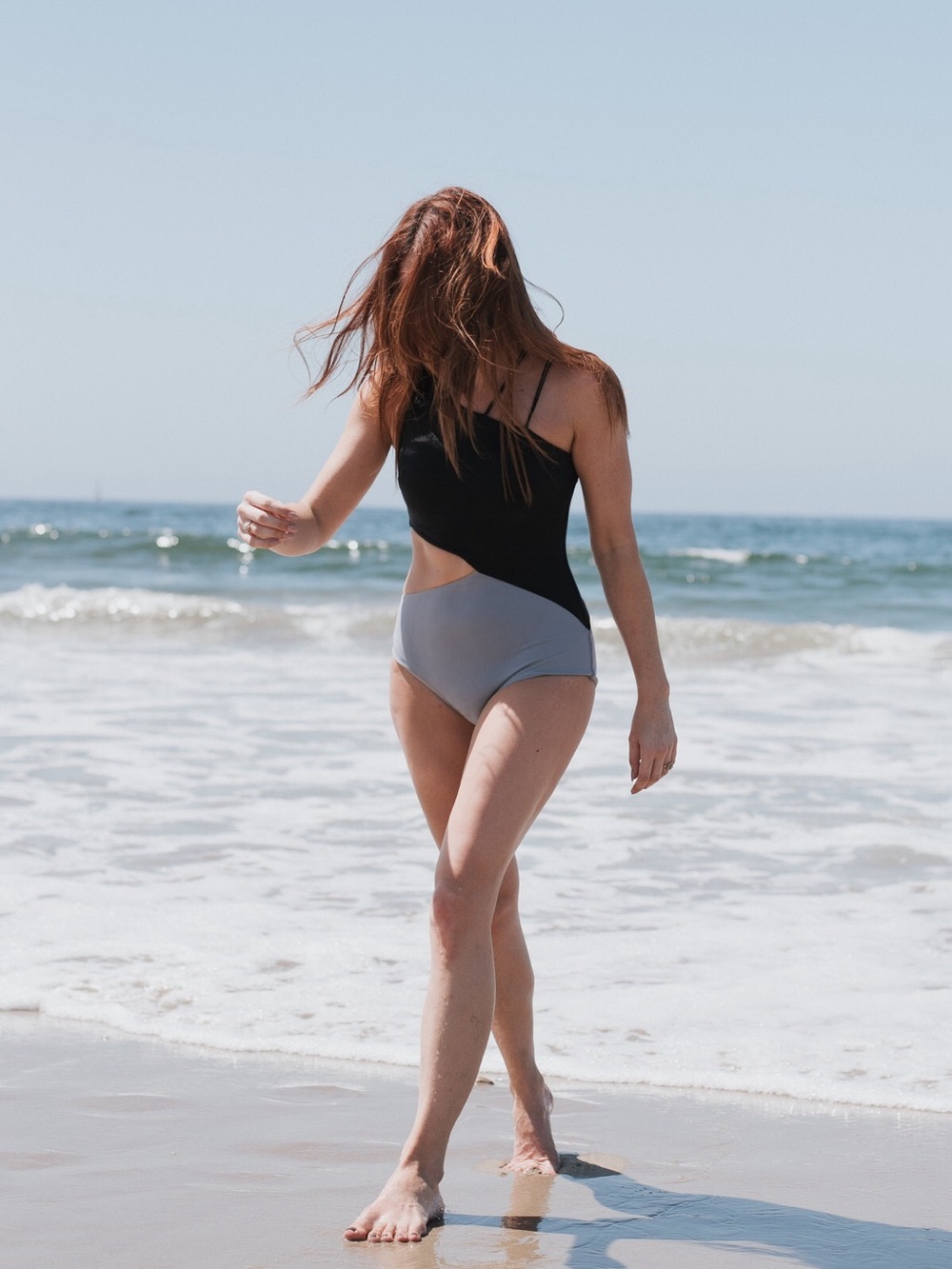 Flirtatious Colorblock One Shoulder Cutout One-Piece Swimsuit Black Gray S
